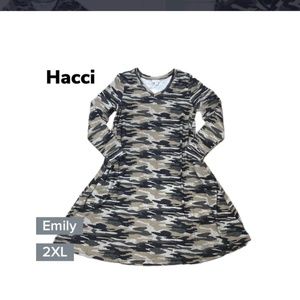 Lularoe Emily in Camo 2xl